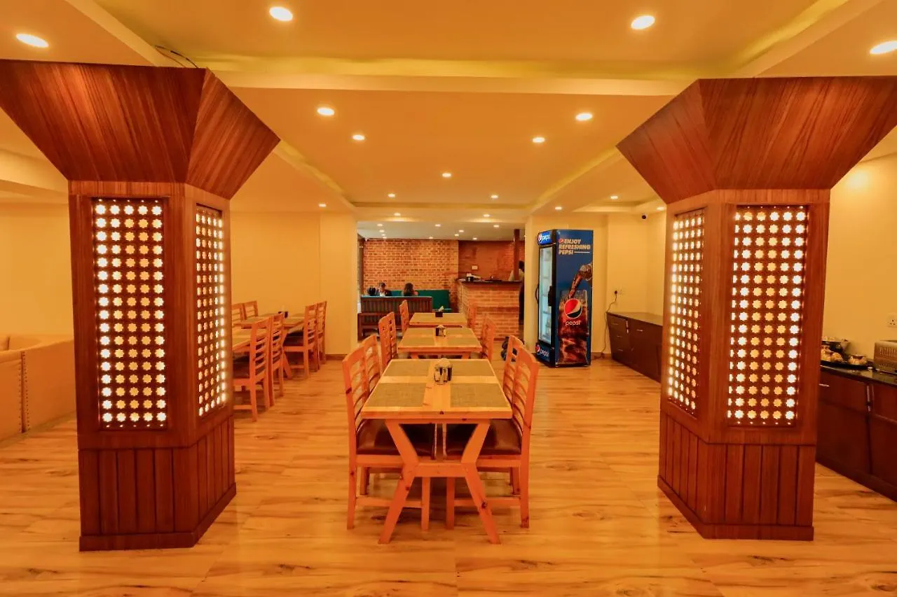 Kathmandu Aagantuk Hotel 3*,